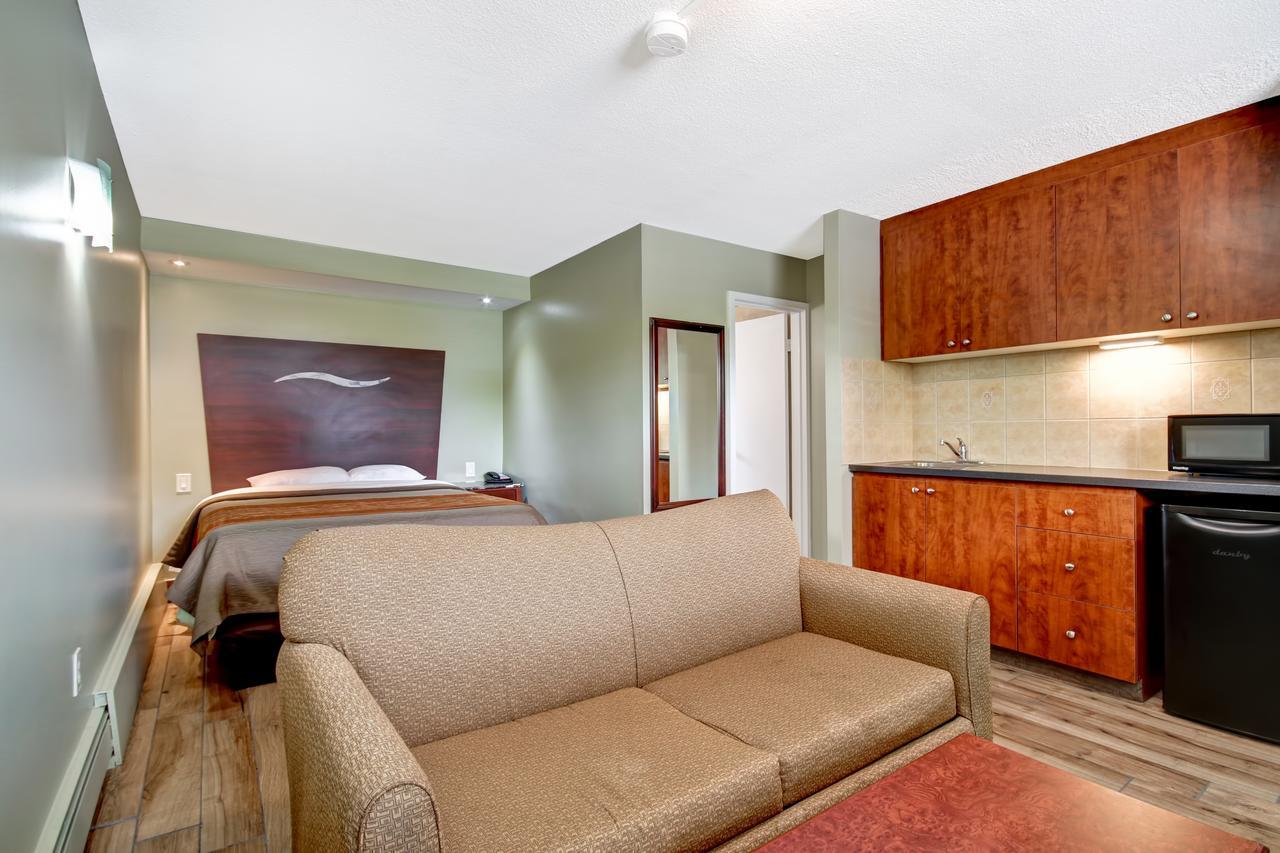 Burlington Inn Bagian luar foto